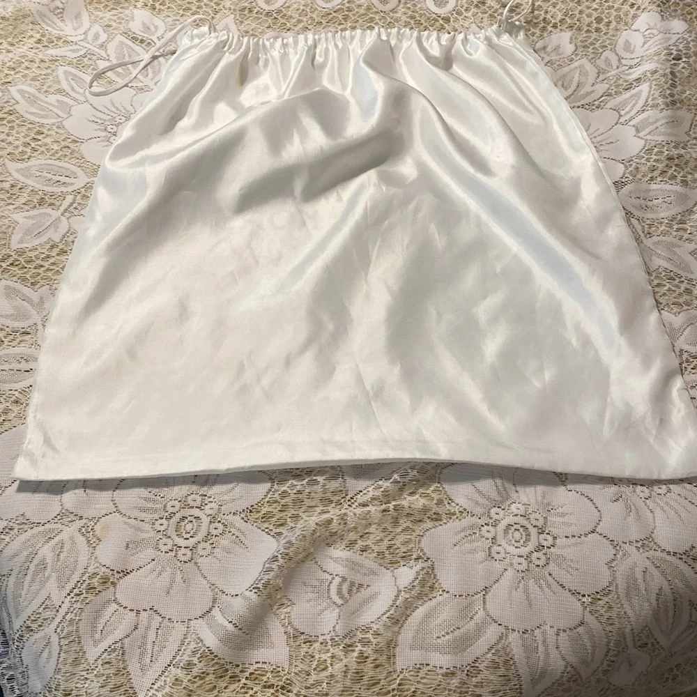 Michael Kors White Dust Bag Silky Design & Draw String Closure
